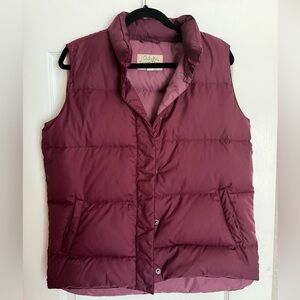 Cabela’s Goose Down Puffer Vest – Women’s Medium – Plum